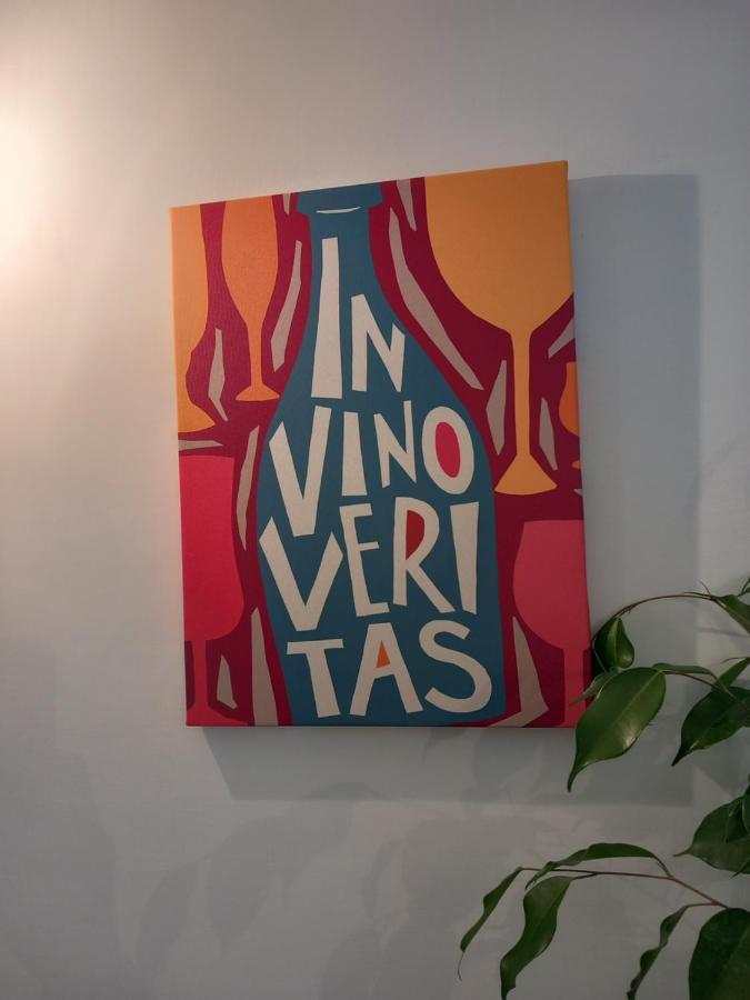 In Vino Veritas Sulmona Buitenkant foto